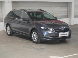 koda Octavia 1.6TDi, R, LED, autoAC