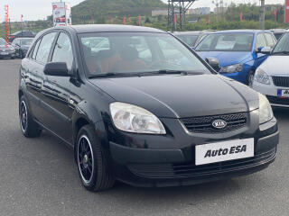Kia Rio 1.5 CRDi, �R, AC, navi