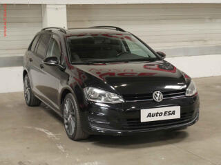 Volkswagen Golf 1.6TDi, Navi, panor