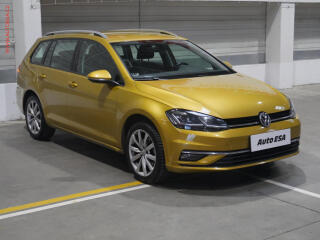 Volkswagen Golf 1.0 TSI, R, STK9/27