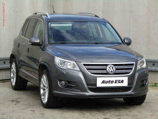Volkswagen Tiguan 2.0 TDi 4x4, DSG, k��e, AC