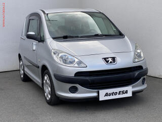 Peugeot 1007 1.4i, AC