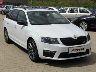 �koda Octavia 2.0TDi, Bixen, navi