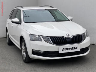 �koda Octavia 1.6 TDi, AC, v�h�ev sed
