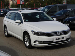 Volkswagen Passat 2.0TDi, Comfortline, DSG, LED