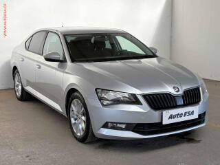 �koda Superb 2.0TDi, 2.maj,�R, Active
