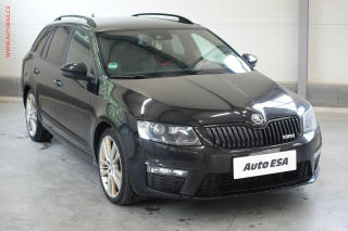 koda Octavia 2.0 TDi, DSG, navi, bixen
