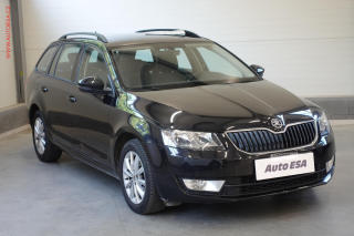 koda Octavia 1.6 TDi, Navi, AC, park idla