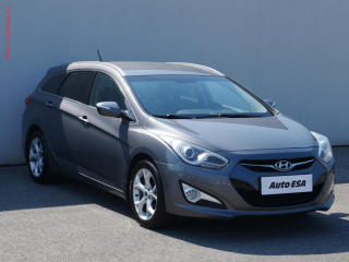 Hyundai i40 2.0 i, AC, tempo, park.asist