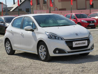 Peugeot 208 1.2PT, R, servis.kniha, AC