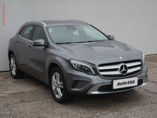 Mercedes-Benz GLA 250 4Matic 4Mat, �R, AT