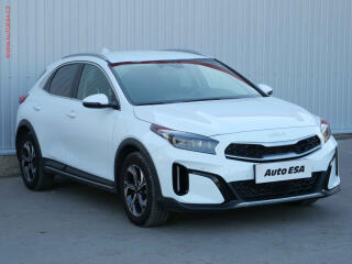 Kia XCeed 1.6 T-GDi, 1.maj,�R, AT