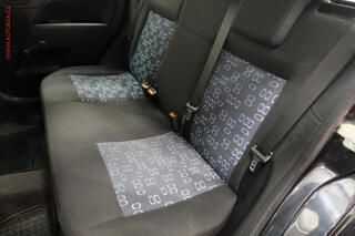 Ford Fiesta (2004) 1.3i, AC - náhled 10