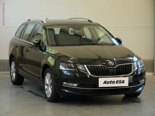 �koda Octavia 1.6 TDi, Style, DSG, navi