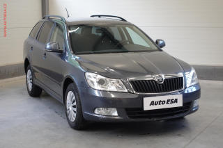 koda Octavia 1.6 TDi, AC, TZ, park.idla