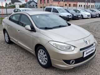 Renault Fluence 1.6 i, �R, autoAC, temp.