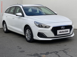 Hyundai i30 1.6CRDi, R, AC, tempo