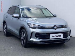Volkswagen Tiguan 1.5 e-TSi, 1.maj,�R, Life