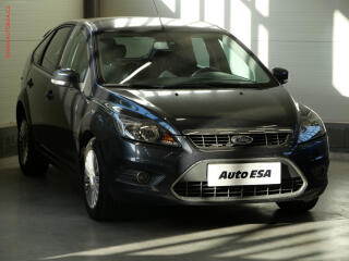 Ford Focus 2.0i, AC