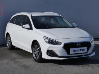 Hyundai i30 1.4 T-GDi, �R, AC, tempo