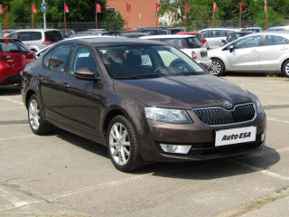 koda Octavia 1.4 TSi, R, Ambition