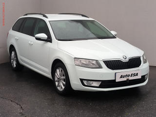 koda Octavia 1.6 TDi, Style, park.idla
