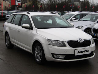 �koda Octavia 1.6 TDi, 1.maj,�R, AC