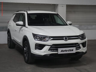 SsangYong Korando 1.5T-GDi 4x4, 1.maj,�R