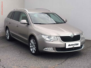 �koda Superb 2.0TDi 4x4, �R, Elegance