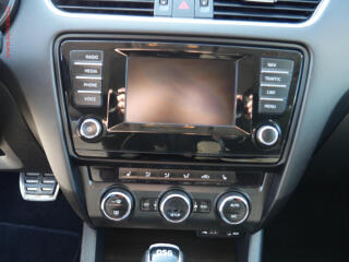 Ford Fiesta (2003) 1.4 TDCi, ČR, STK9/27 - náhled 11