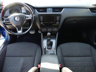 Ford Fiesta (2003) 1.4 TDCi, ČR, STK9/27 - náhled 7