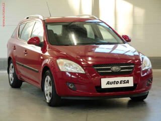 Toyota Auris 1.6VVTI, �R, autoAC