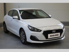 Hyundai i30 1.0T-GDi, R, AC, park.asist