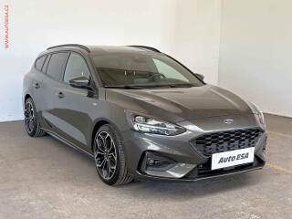 Ford Focus 1.0 EB, ST-Line, LED, navi