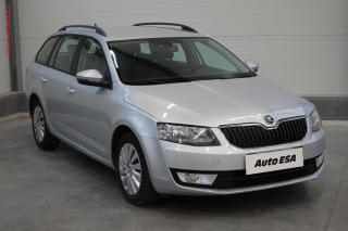 koda Octavia 1.6TDi, Navi, TZ, park.idla