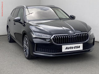 �koda Superb 2.0 TDi, �R, DSG, LED, panor