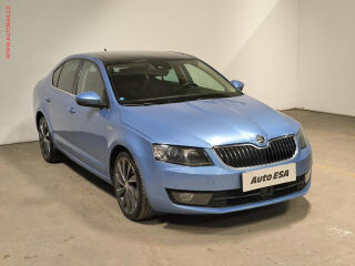�koda Octavia 2.0 TDi 4x4, DSG, navi, xenon