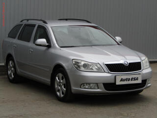 �koda Octavia 1.6 MPi, servis.kniha