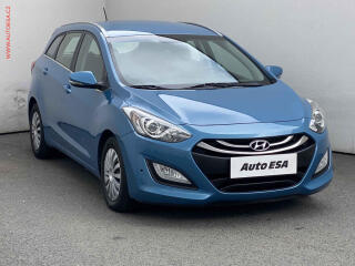 Hyundai i30 1.6i, �R, AT, temp.