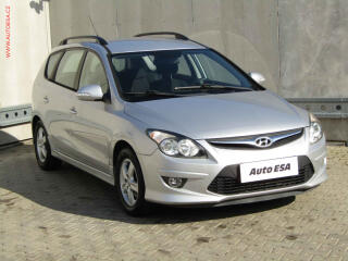 Hyundai i30 1.6 CRDi, �R, AC, tempo
