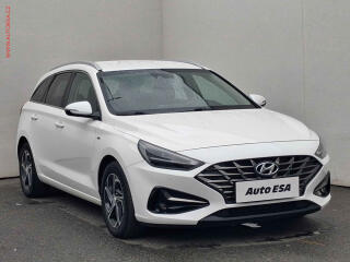 Hyundai i30 1.5 T-GDi 48V, 1.maj,�R