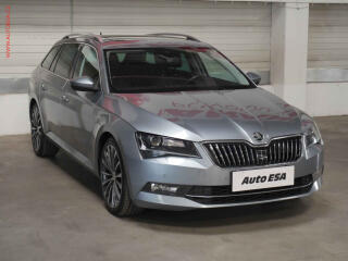 �koda Superb 2.0 TDi 4x4, �R, L&K, DSG