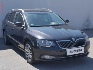 �koda Superb 2.0TDi, K��e, navi