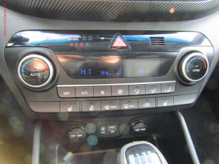 Audi A3 (2018) 1.6TDI, ČR, Sport, bixen - náhled 13