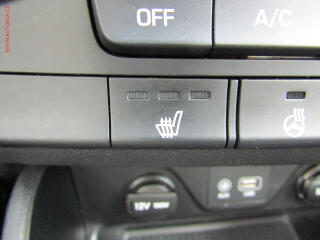 Audi A3 (2018) 1.6TDI, ČR, Sport, bixen - náhled 14