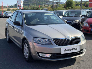 �koda Octavia 1.2 TSi, 1.maj,�R, AC, TZ