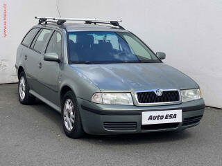 �koda Octavia 1.6i, �R, AC, TZ
