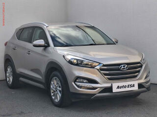 Hyundai Tucson 1.7 CRDi, AT, navi, kamera