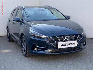 Hyundai i30 1.5 T-GDi, Smart, LED, navi