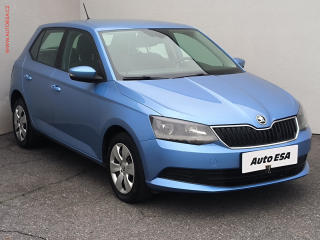 koda Fabia 1.2 TSi, Ambition, park.